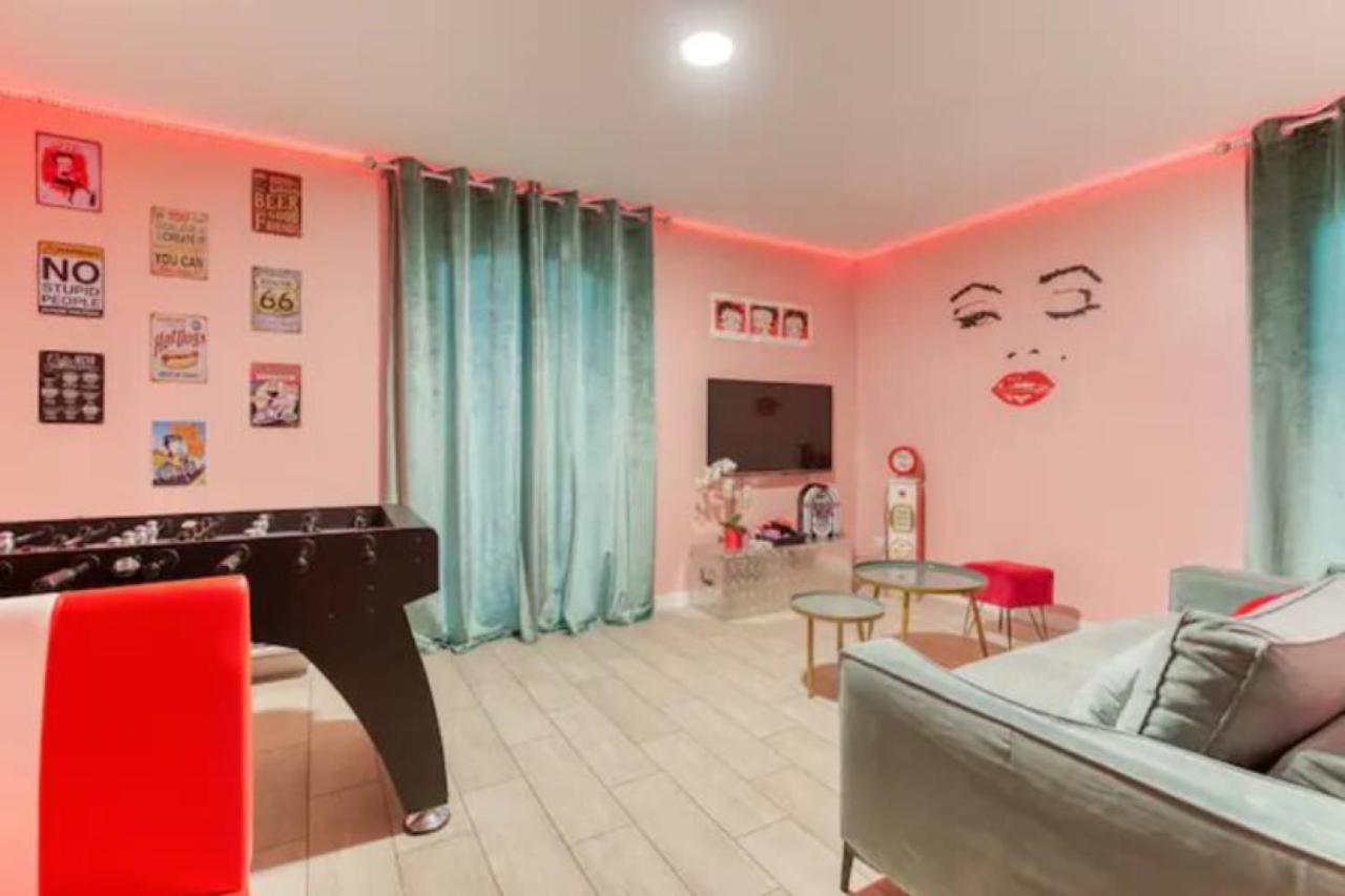 Suite Marilyn Monroe & Spa - 4P - Proche Disney Montry Exterior photo