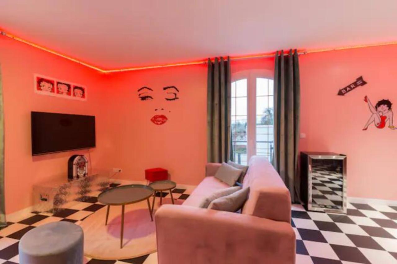 Suite Marilyn Monroe & Spa - 4P - Proche Disney Montry Exterior photo